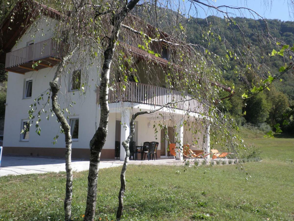 Soca House Apartment *